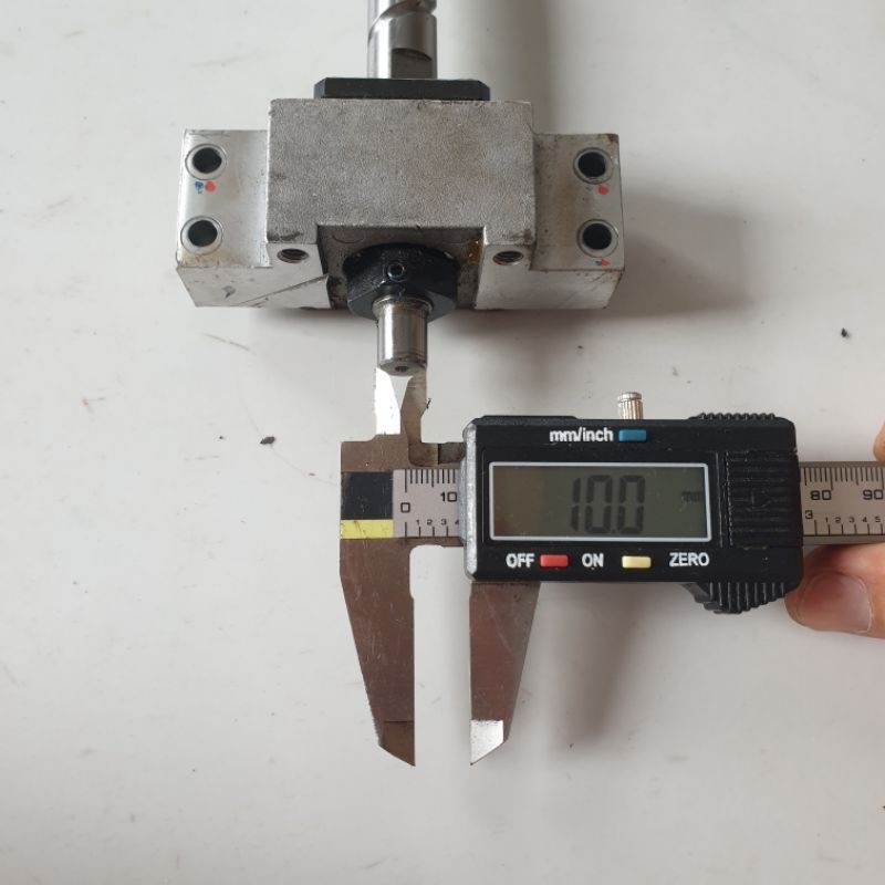 Vít me bi THK Samick korea 1520 dài 870 hành trình 740