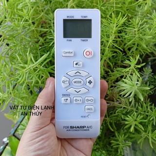 Remote máy lạnh SHARP chiếc lá có nút comfort màu trắng - Điều khiển máy lạnh SHARP