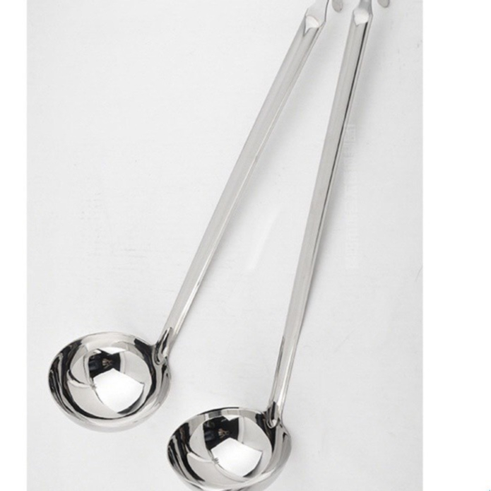 Vá múc nước lèo loại lớn inox 304 có móc treo cao cấp - Vá Múc Canh Inox Cán Dài Có Móc Treo Tiện Dụ