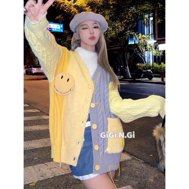 Áo len cadigan khoá vàng 13De Mazo gắn sticker