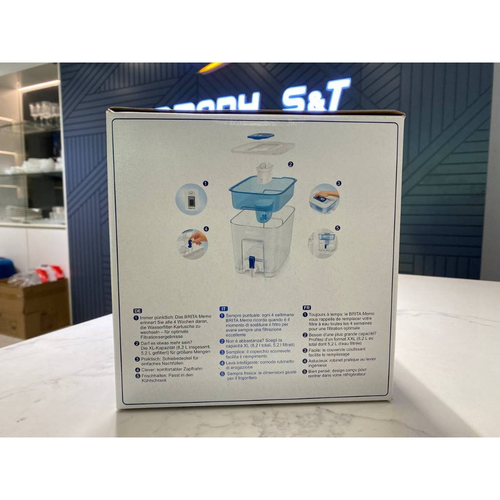 Bình lọc nước, bình lọc nước Brita 8.2L made in Germany lọc sạch nước theo tiêu chuẩn Châu Âu 60001