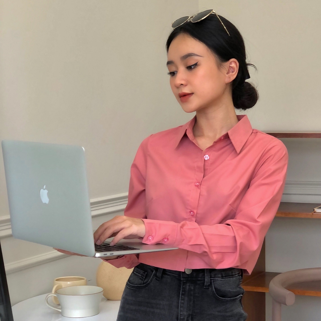 MAYBI Áo sơ mi hồng dáng croptop