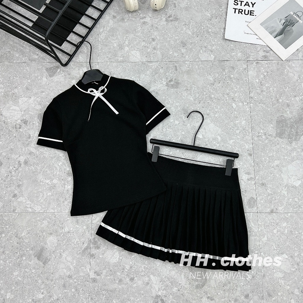 Set Bộ Nữ Áo Phông Ngắn Tay Kết Hợp Chân Váy Dập Ly