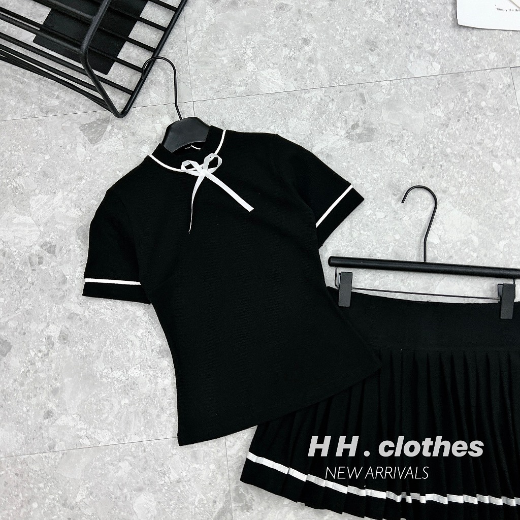 Set Bộ Nữ Áo Phông Ngắn Tay Kết Hợp Chân Váy Dập Ly