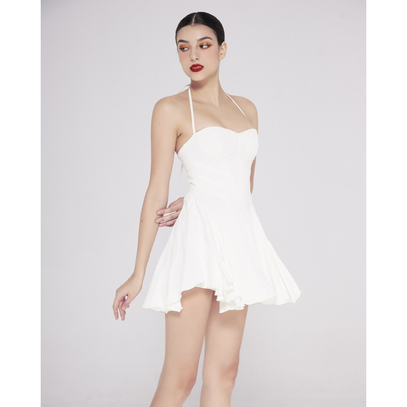 | CHIC STUDIO | - Đầm xoè cột dây nữ tính - Annetta Dress