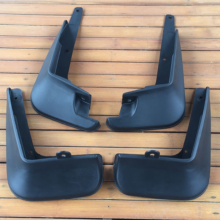 Bộ 04 chắn bùn cho xe ô tô Toyota Corolla