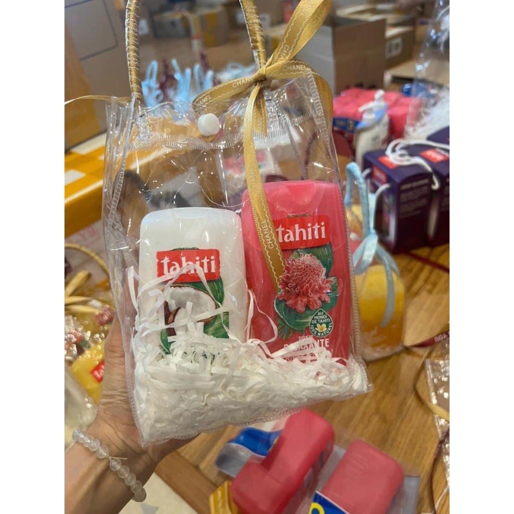 SET QUÀ TẶNG 2 CHAI SỮA TẮM PHÁP TAHITI X 250ML CÓ TÚI ĐỰNG
