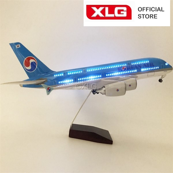 Mô hình máy bay Korean Air A380 47 cm có đèn led bánh xe cao cấp