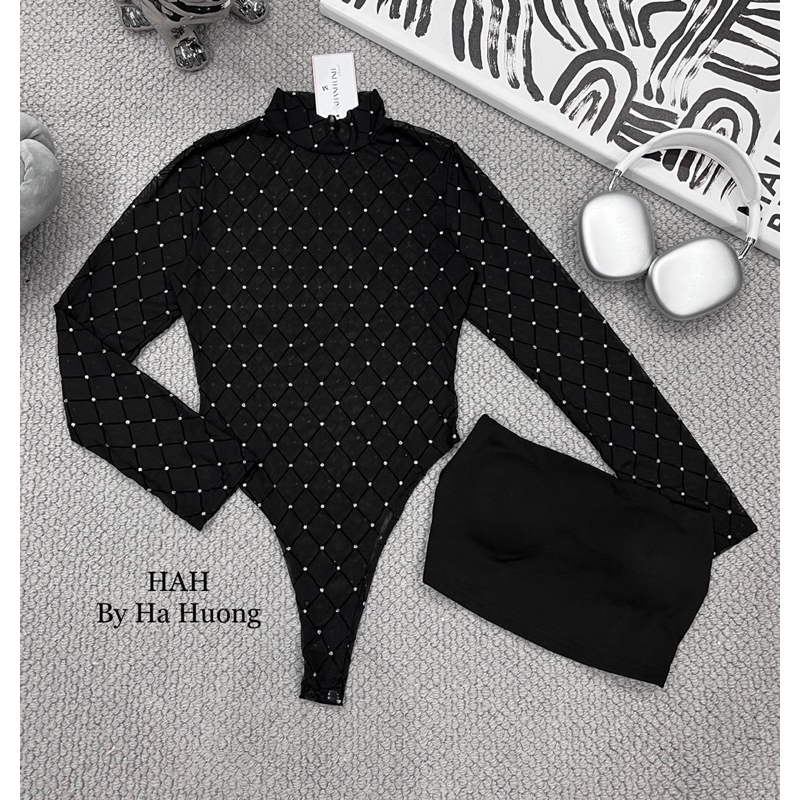 Áo body suits phối đá mix đồ siêu sang