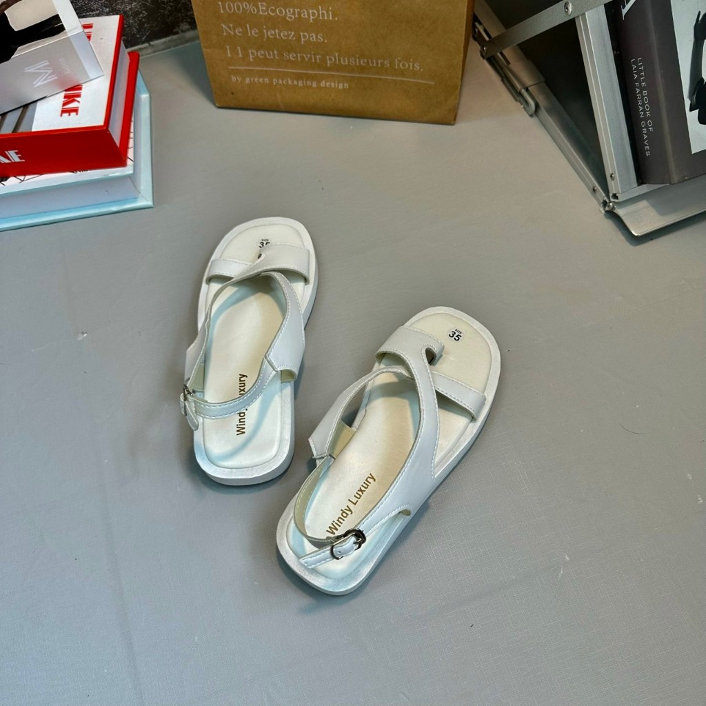 Dép sandal nư xuồng quai kẹp ngón  khóa gài