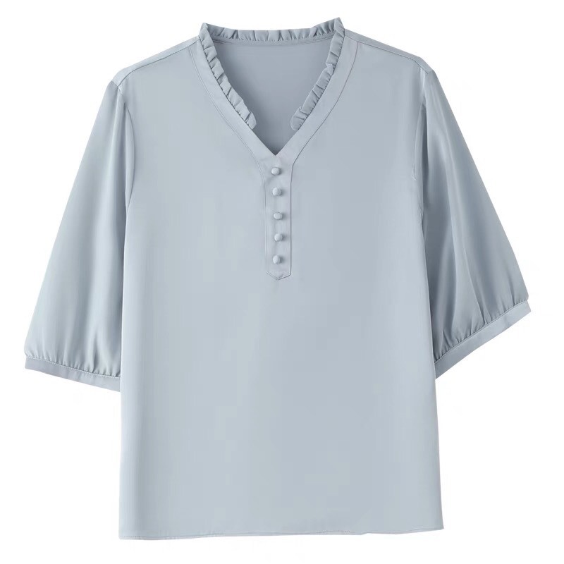 Áo sơ mi cổ chữ V viền bèo tay lửng trung niên  N1023