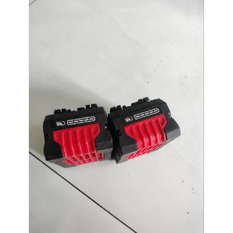 Pin bosch 18v dòng pin core