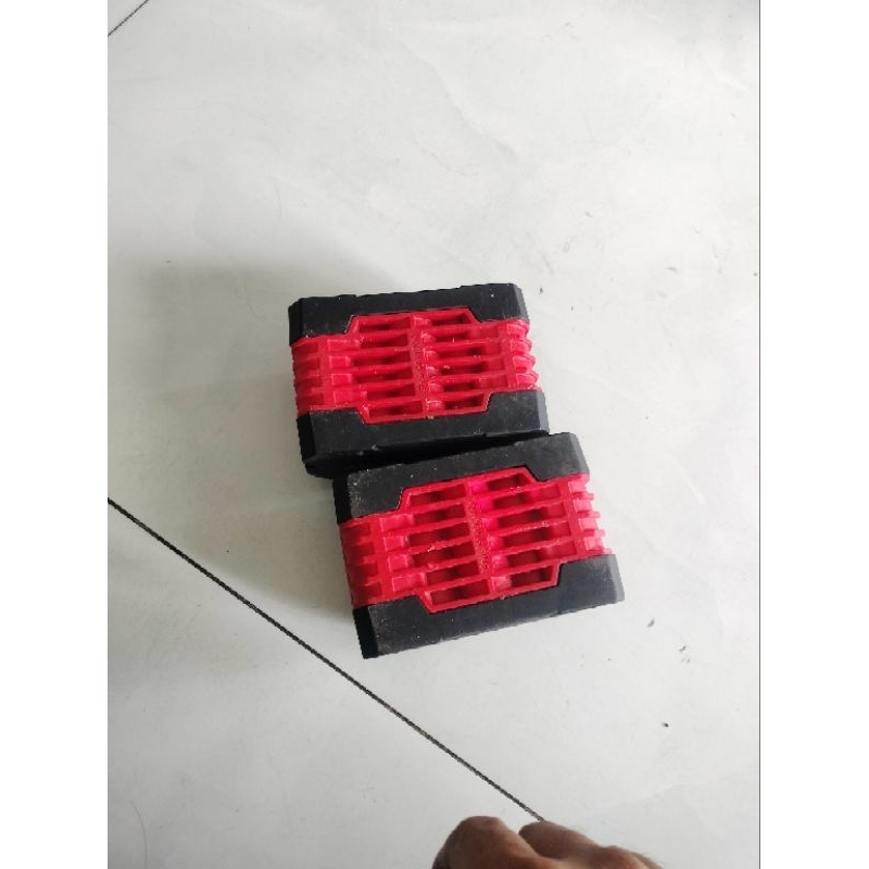 Pin bosch 18v dòng pin core