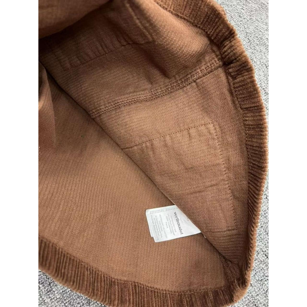 Set váy áo yếm nhung cho bé gái cực đáng yêu màu Nâu tây phù hợp cho mùa Thu Đông