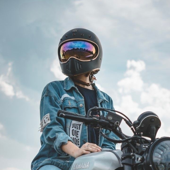 Mũ bảo hiểm fullface royal M141K kính âm cao cấp chính hãng có bảo hành 12 tháng tại nhà sản xuất