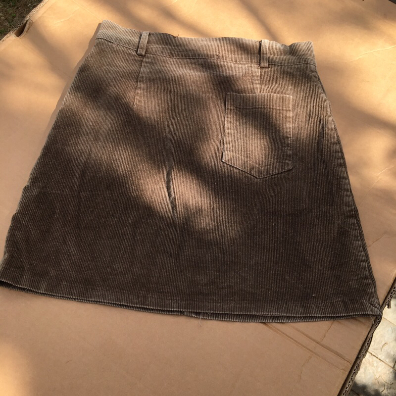 Chân váy nhung tăm NoBrand corduroy skirt