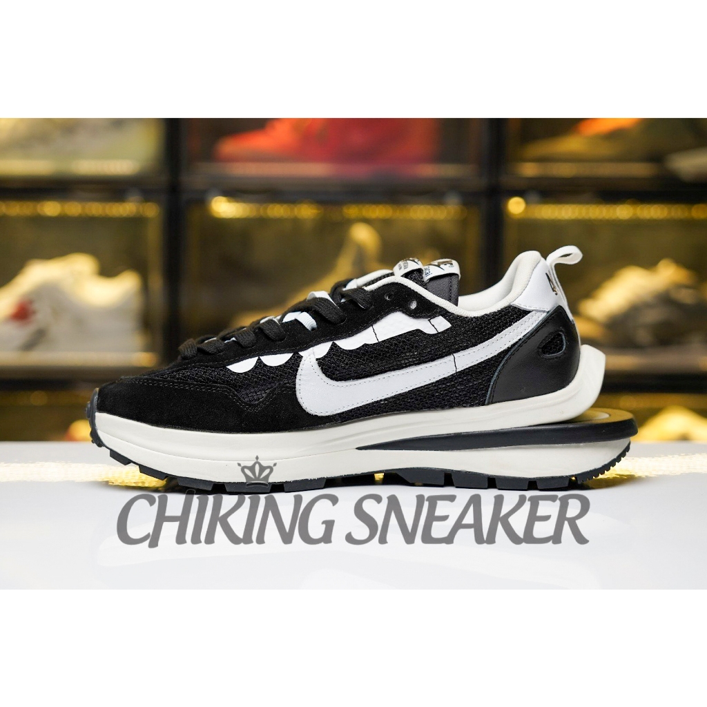 Giày Sneaker Nike Sacai x VaporWaffle 'Black White' Siêu Cấp