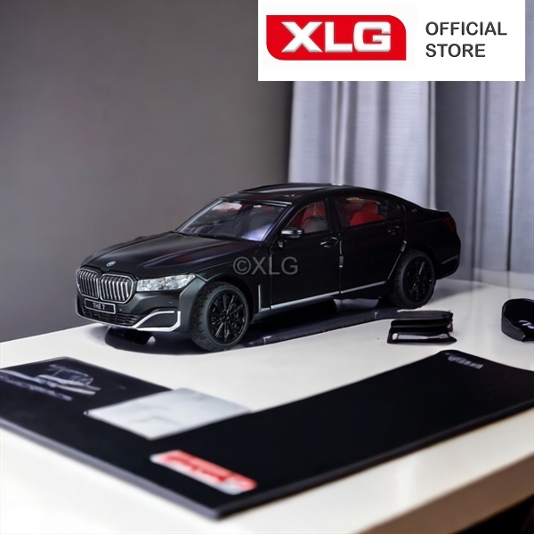 Mô hình xe ô tô BMW 760LI 1:24 hợp kim có đèn led âm thanh cao cấp - XLG