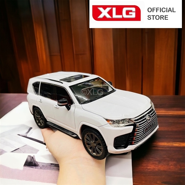 Mô hình xe ô tô Lexus LX600 1:24 hợp kim có đèn led âm thanh - XLG