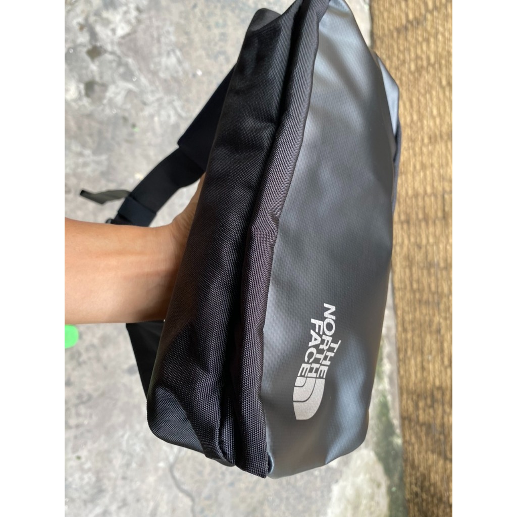 Túi đa năng TNF Mantis vải trượt nước