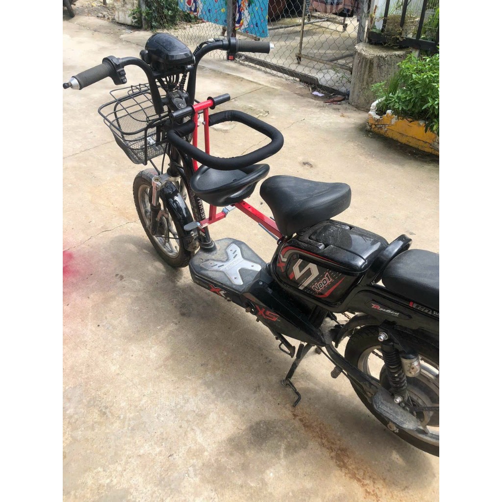 Ghế ngồi xe điện cho bé