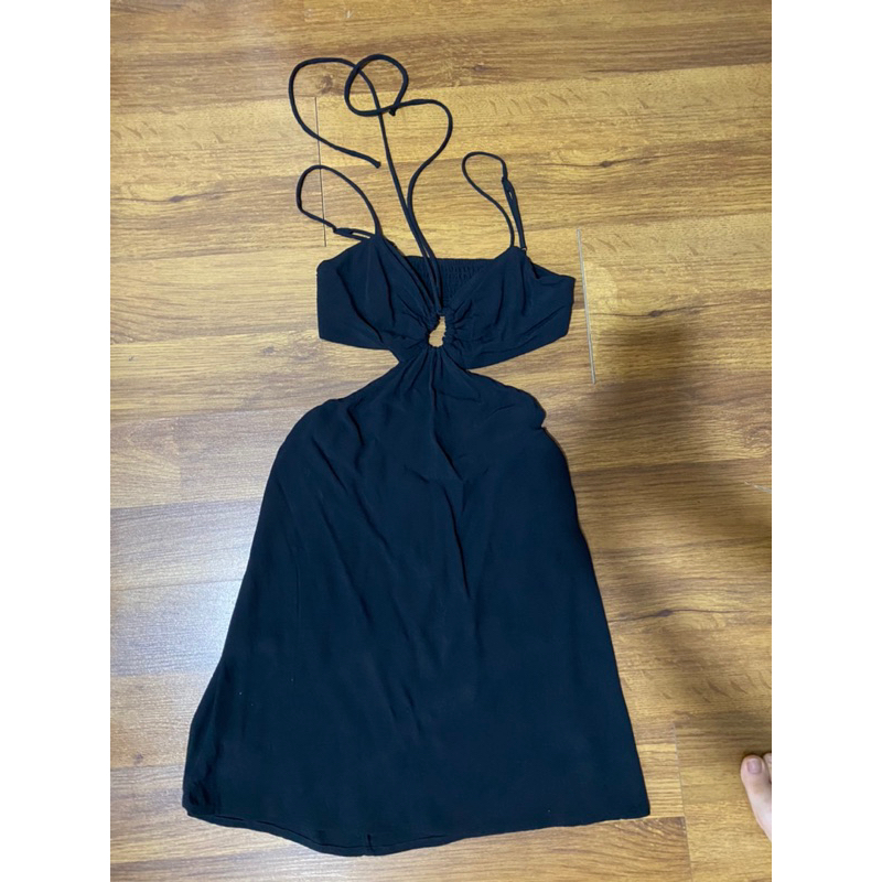 Đầm H&M auth 2 dây khoét eo cột nơ hở lưng-thanh lý