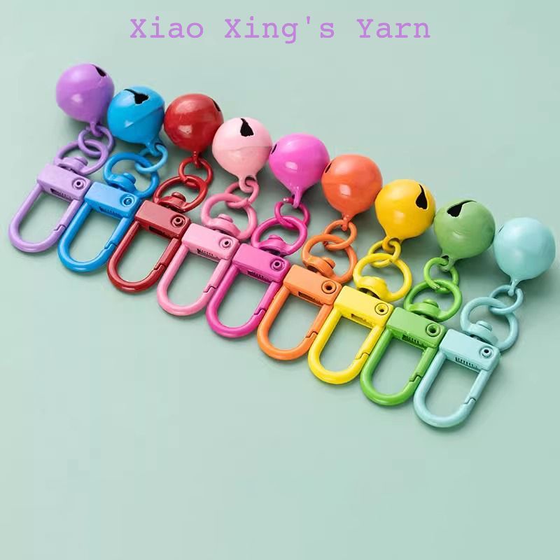 Khoá cài kèm chuông nhiều màu sắc gắn móc khoá, balo, thú bông handmade | Xiaoxingyarn