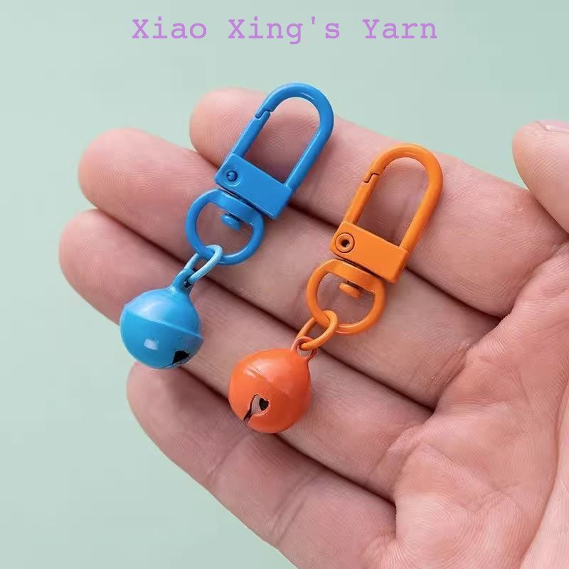 Khoá cài kèm chuông nhiều màu sắc gắn móc khoá, balo, thú bông handmade | Xiaoxingyarn