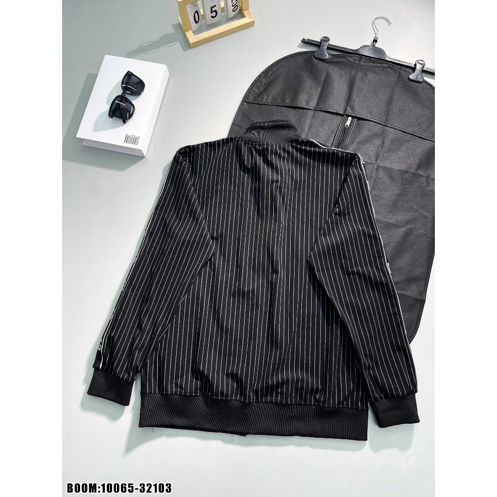 🔥Hot🔥Áo khoác DG viền tay thêu mác sắt thiết kế hot trend Nam nữ New 2023