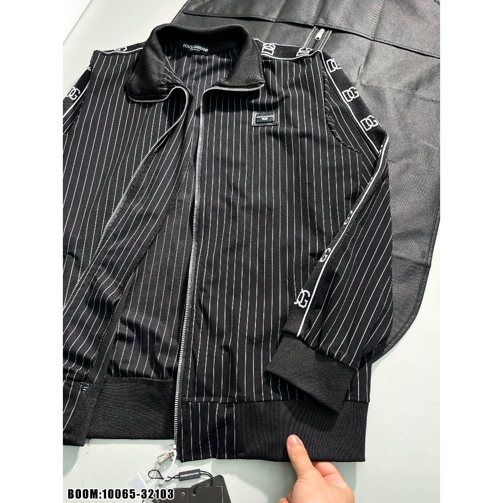 🔥Hot🔥Áo khoác DG viền tay thêu mác sắt thiết kế hot trend Nam nữ New 2023