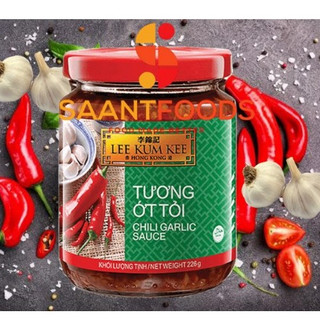 Tương Ớt Tỏi (Chilli Garlic) Lee Kum Kee - 226 Gram