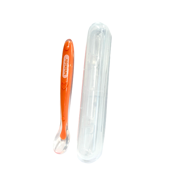 Thìa ăn dặm Welkids bằng silicon cho bé ăn dặm siêu mềm bảo vệ nướu