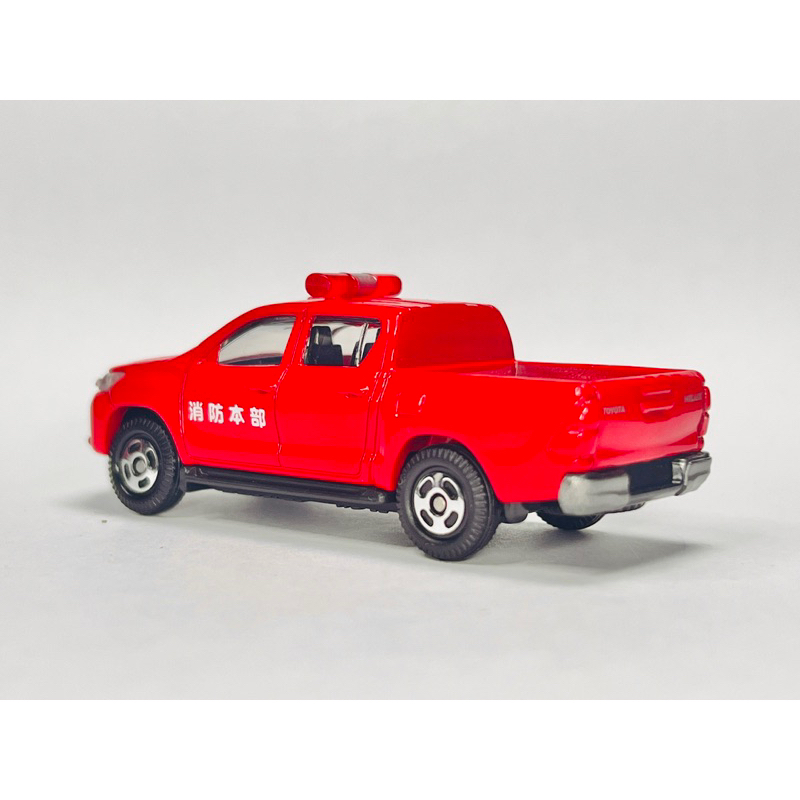 Hobby Store xe mô hình Tomica Toyota Hilux Fire Fighting - Xe Chữa Cháy - Cứu Hoả Đỏ