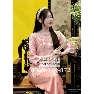 Bộ phật tử đi chùa tơ tằm cổ tết