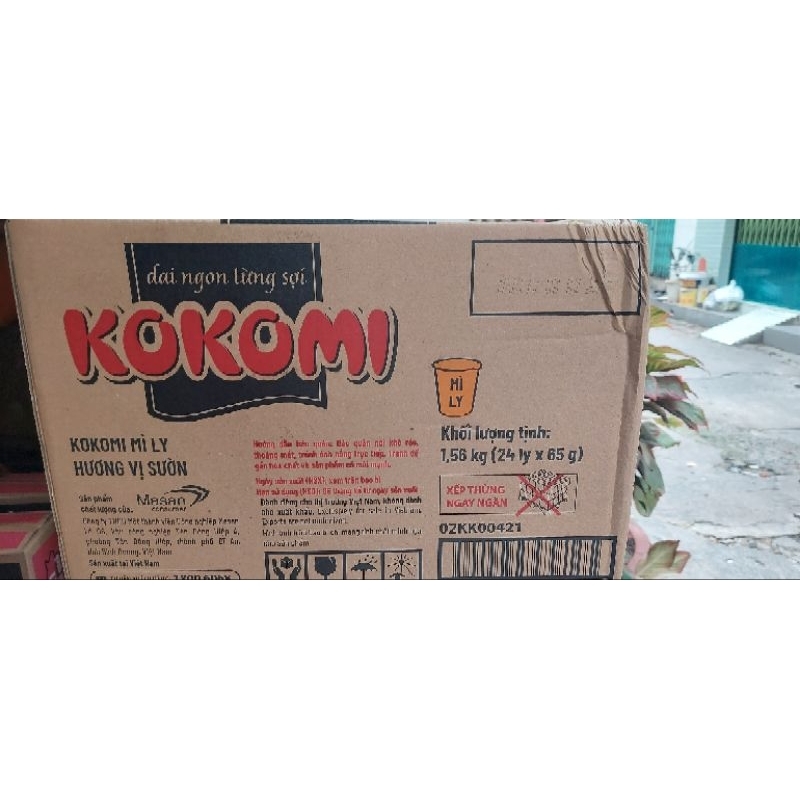 Mì KoKoMi Sườn Hành Phi 24 ly