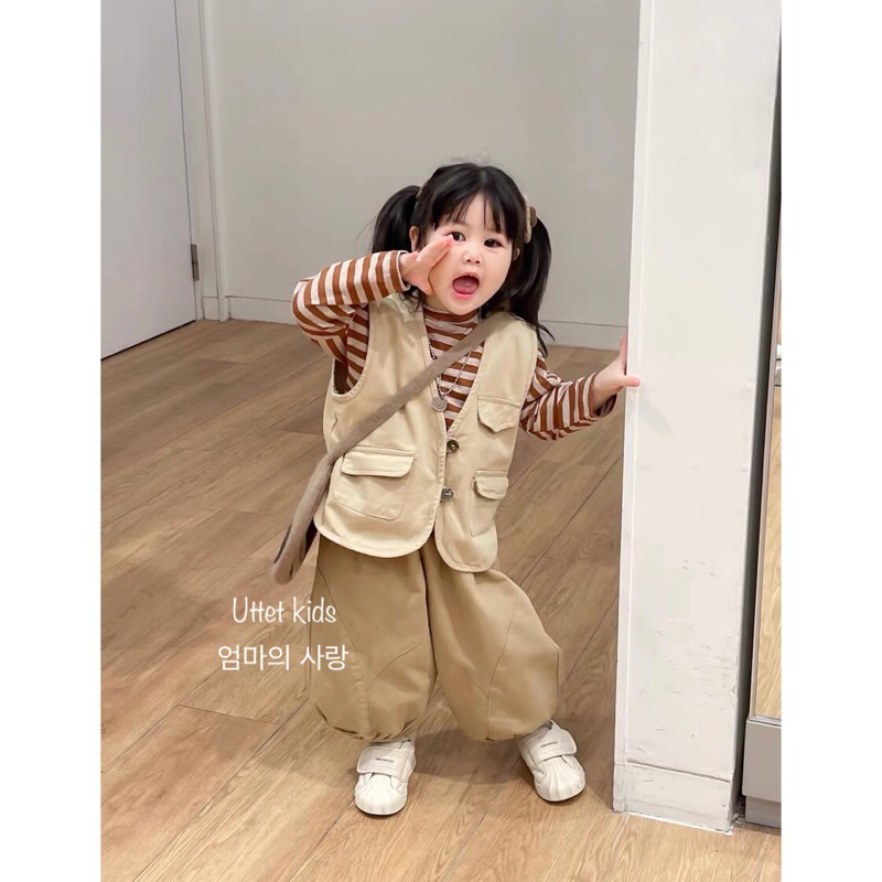 ÁO GILE KAKI HAI NÚT PHONG CÁCH HÀN QUỐC CHO BÉ GÁI VÀ BÉ TRAI 23121