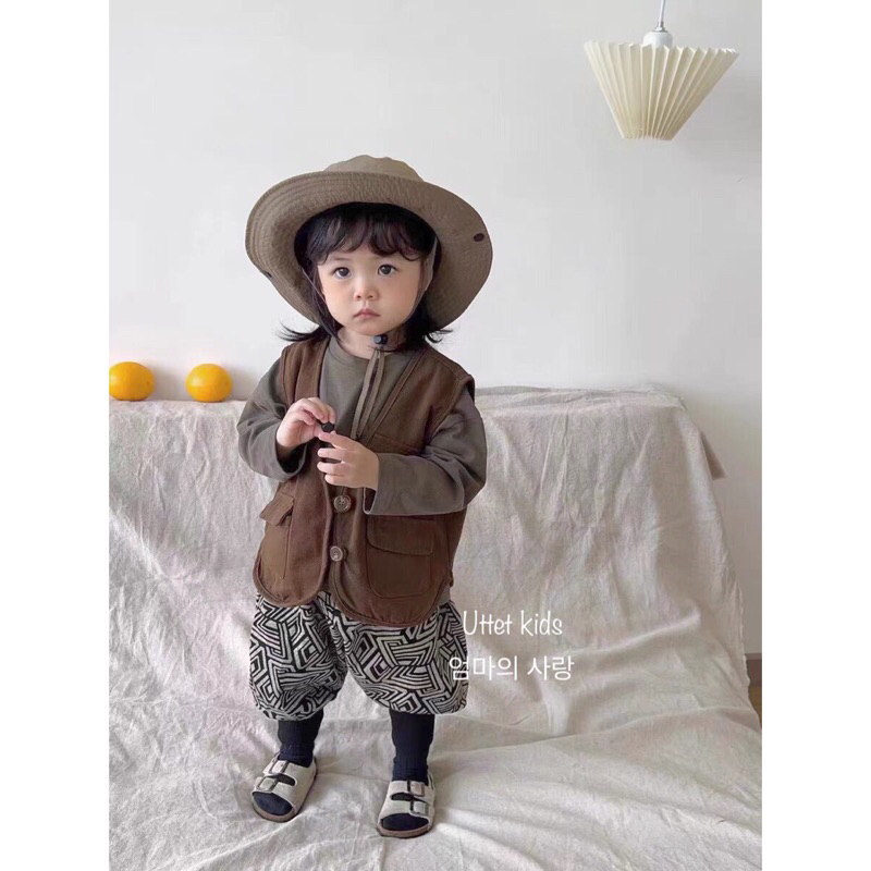 ÁO GILE KAKI HAI NÚT PHONG CÁCH HÀN QUỐC CHO BÉ GÁI VÀ BÉ TRAI 23121