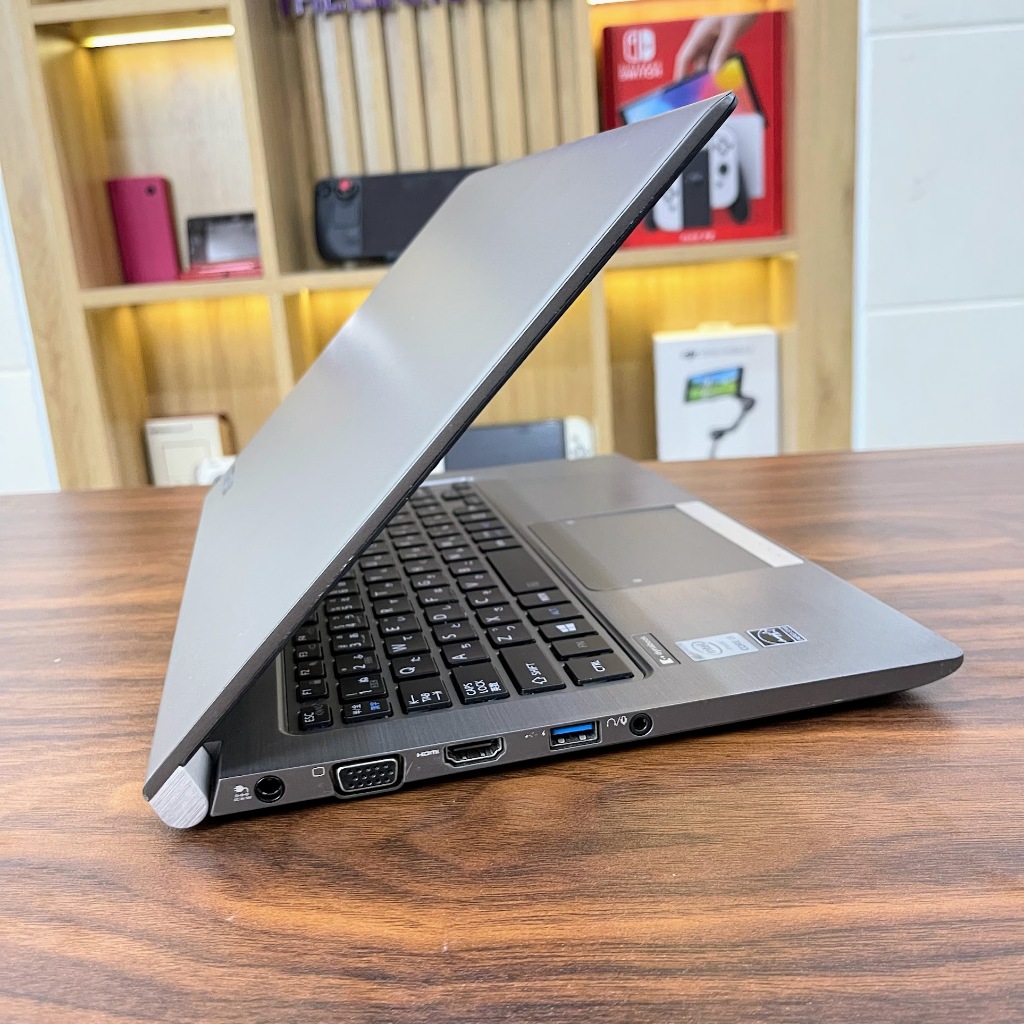 Laptop Toshiba Portege Z30 màn 13.3 siêu mỏng - Core i5 5200U ram 8G 256G
