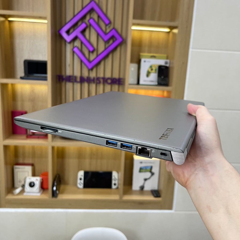 Laptop Toshiba Portege Z30 màn 13.3 siêu mỏng - Core i5 5200U ram 8G 256G