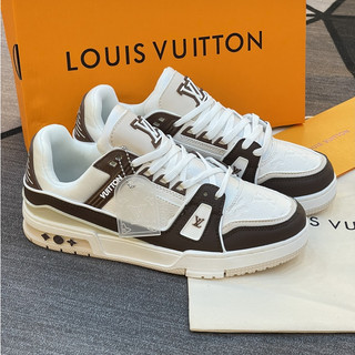 Giày thể thaoLouis Vuitton Trainer Moka 1ABLV8, Giày Bản best da thật, đế tăng chiều cao, full phụ kiện. 40-44