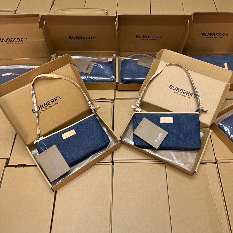 Túi kẹp nách BBR chất jean xịn sò phù hợp với mọi lứa tuổi