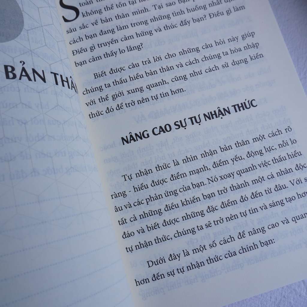 Sách Kế Hoạch Tự Tin - Nâng Cấp Bản Thân Trở Thành Phiên Bản Đắt Giá Nhất - Phát Triển Bản Thân Lifebooks