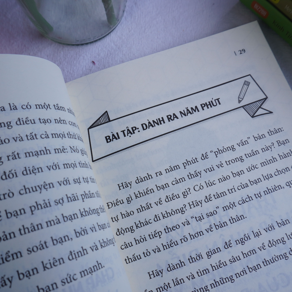 Sách Kế Hoạch Tự Tin - Nâng Cấp Bản Thân Trở Thành Phiên Bản Đắt Giá Nhất - Phát Triển Bản Thân Lifebooks