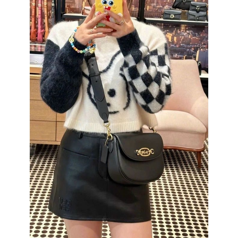 Túi COACH Harley Shoulder Bag