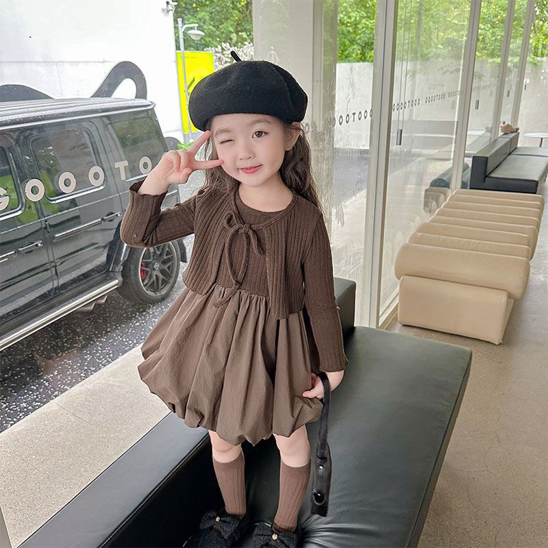 T056 HÀNG QCCC Set váy balo kèm áo khoác cadigan thắt nơ cho bé gái phong cách điệu đà tiểu thư thời trang thu đông 2023