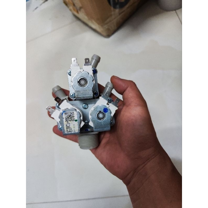 Van 3 LG cấp nước máy giặt 12vdc