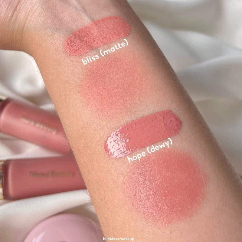 Má hồng kem Rare Beauty Soft Pinch Liquid Blush