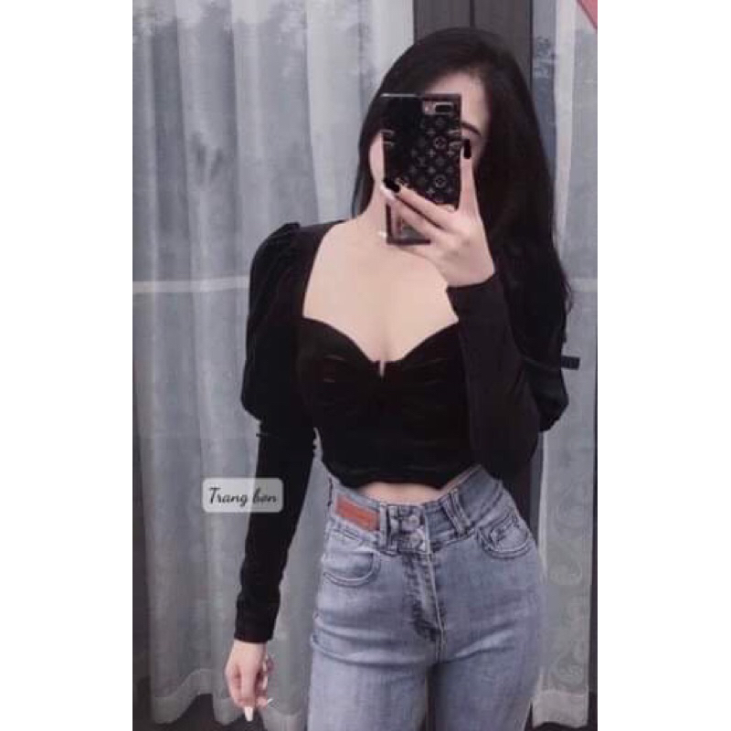 ÁO  NHUNG ĐEN  CỔ VUÔNG TAY BỒNG  CUP NGƯC