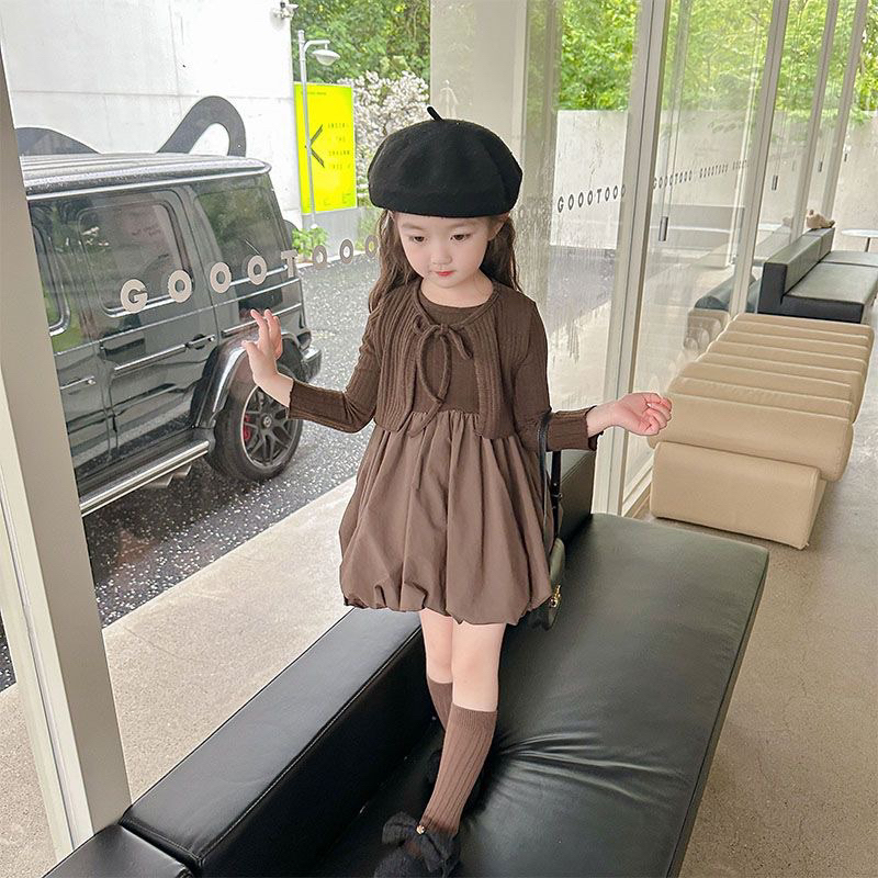 T056 HÀNG QCCC Set váy balo kèm áo khoác cadigan thắt nơ cho bé gái phong cách điệu đà tiểu thư thời trang thu đông 2023