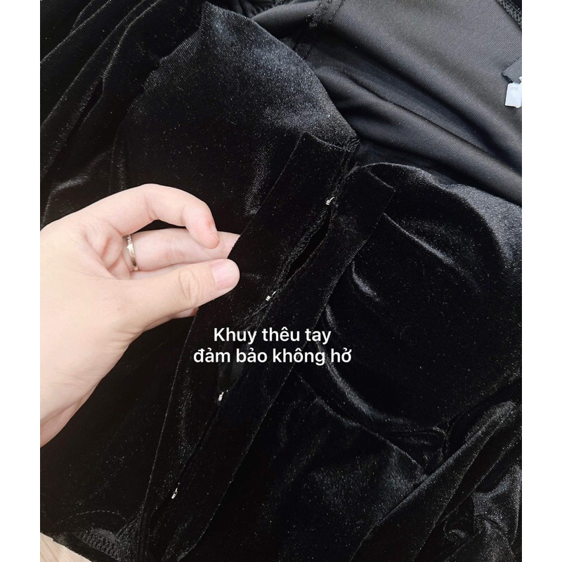 ÁO  NHUNG ĐEN  CỔ VUÔNG TAY BỒNG  CUP NGƯC